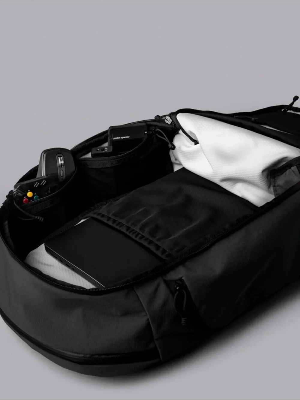 Alpaka Traverse Travel Backpack 30L  Black Axoflux 400D Ripstop Nylon
